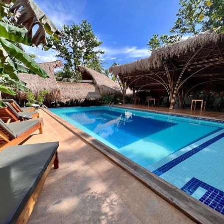 אל נידו La Colonial Resort (Adults Only) מראה חיצוני תמונה