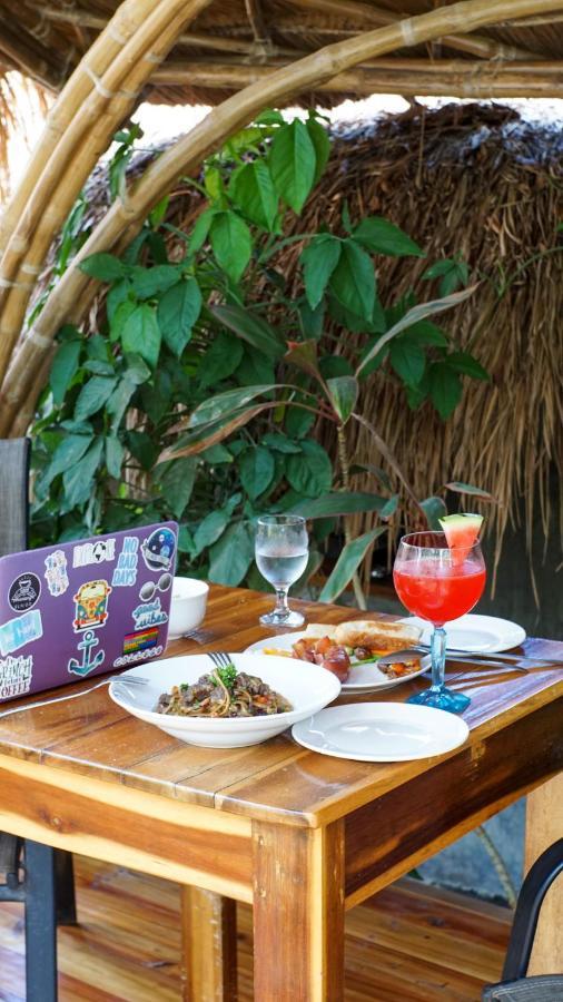 אל נידו La Colonial Resort (Adults Only) מראה חיצוני תמונה