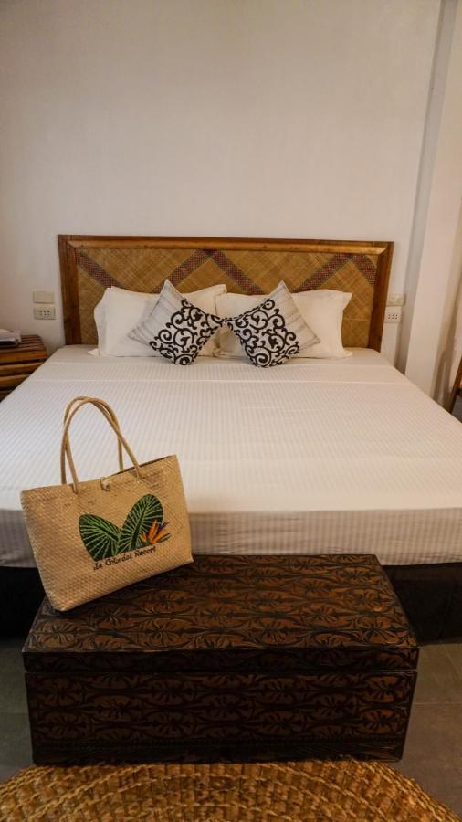 אל נידו La Colonial Resort (Adults Only) מראה חיצוני תמונה